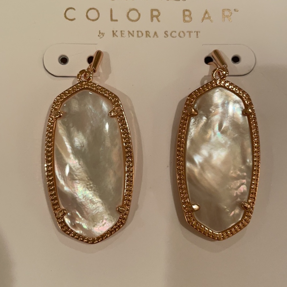 Kendra Scott Color Bar Earrings Brand in Rose Gold
